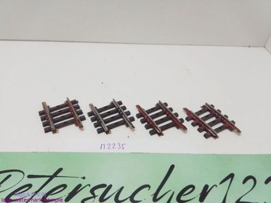 Märklin H0 AC 2235 4x gebogenes K-Gleis / R 424,6 / 3° 45'= 1/8 / Kleber, Farbe