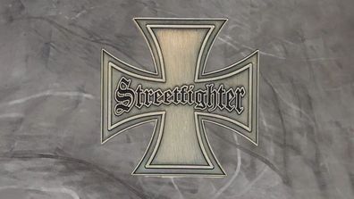 Pin Streetfighter - Eisernes Kreuz - Biker - 3,5 x 3,5 cm