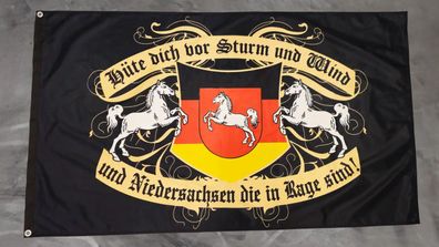 Premium Fahne Flagge Hüte dich vor Sturm und Wind - Niedersachsen - 90 x 150 cm