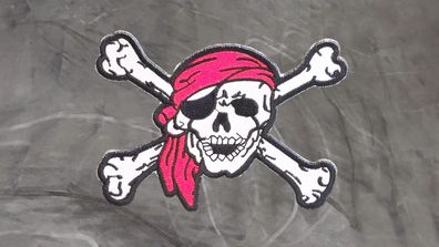 Aufnäher Aufbügler Patch Pirat mit rotem Kopftuch - 5,5 x 8,5 cm