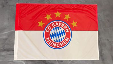 Fahne Flagge FC Bayern München Logo 5 Sterne mit Hohlsaumen - 100 x 150 cm
