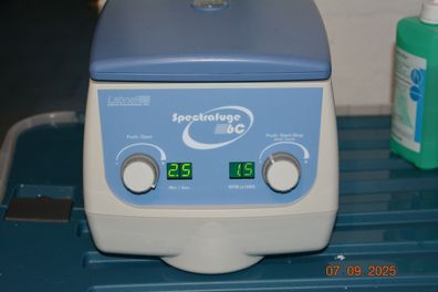 Labnet Spectrafuge 6C Centrifuge (40) BK