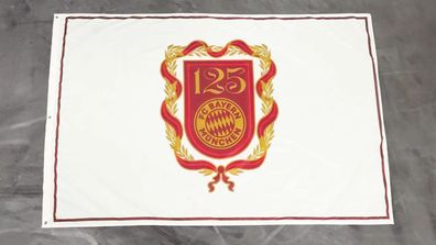 Fahne Flagge FC Bayern München 125 Jahre mit 3 Ösen - 120 x 180 cm
