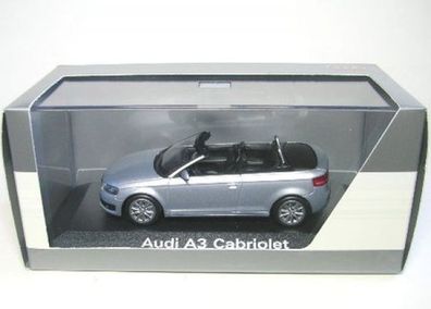 Audi A3 Cabriolet (eissilber)