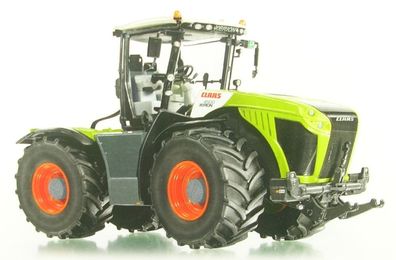 Claas Xerion 4500 Radantrieb 1:32 Wiking