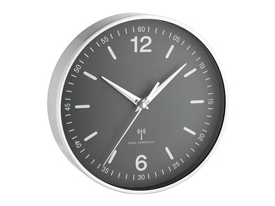 TFA Funk-Wanduhr Batteriebetrieb 19,5cm silberfarben