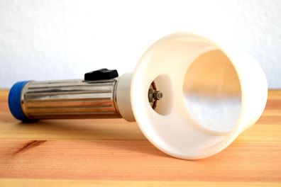DDR Taschenlampe mit Lupe Hellsicht Lichtlupe Mid Century Alt Antik Vintage