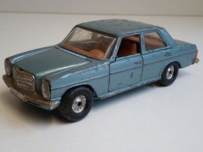 Mercedes 240 D /8 Corgi No.285 Modellauto