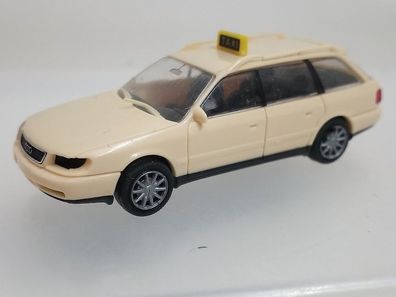 Audi A6 Avant TAXI 1:87 Rietze Modellauto