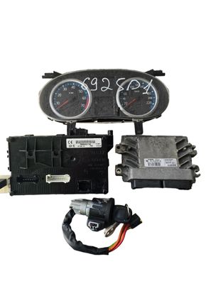 Renault Clio 2 Motorsteuergerät Set 8200326395 8200326387