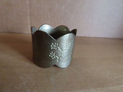 Serviettenring Messing mit Blumenast gewellter Rand ca.3,1cm H