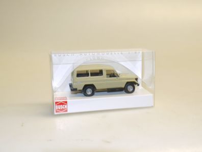 1:87 Busch 43555 Toyota Land Cruiser lang/beige, neu