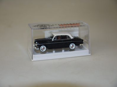 1:87 Brekina 29241 Volvo Amazon schwarz/Dach weiß, neu