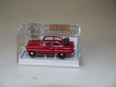 1:87 Brekina 20222 Opel Olympia dkl. rot Faltdach, neu