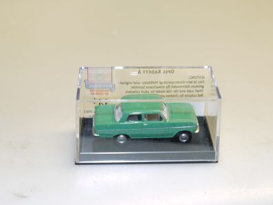 1:87 Brekina 20307 Opel Kadett A Limo grün, neu