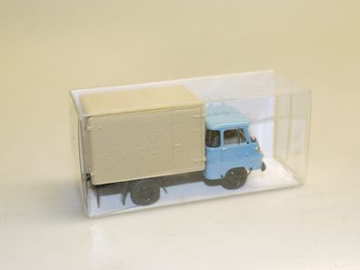 1:87 Brekina 30509 Robur LO2500 Pritsche/Plane hellblau, neu