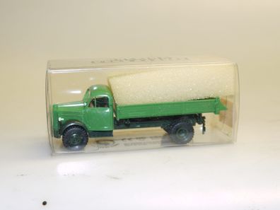 1:87 Brekina 43003 Borgward B 4500 Pritsche - neu!
