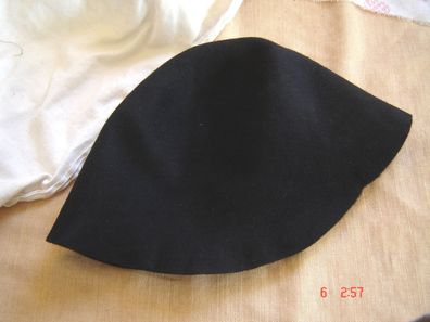 Hutstumpen Stumpen Haarfilz schwarz 60 gr Ü 42cm Rd 74 Stu 684