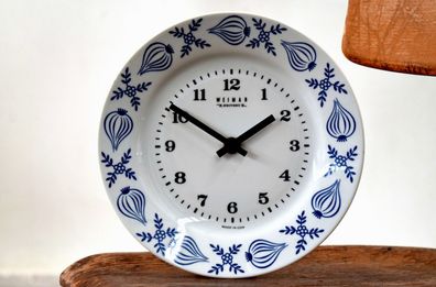 Wanduhr Weimar Zwiebelmuster Teller Keramik Antik Alt DDR Vintage Weiß Blau Landhaus