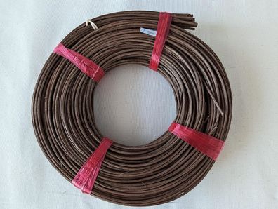 Peddigrohr braun, 2.5 mm, gerollt 250gr;