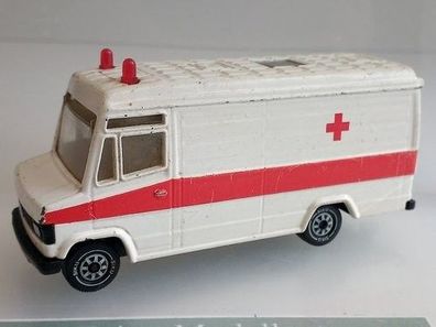 Mercedes 809D °Rotes Kreuz° Krankenwagen Siku Modellauto