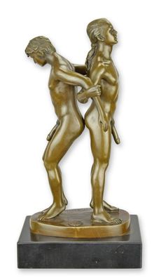Eine Bronzeskulptur von zwei nackten Männern Replikat Retro Design Dekoration