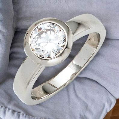 Damen Ring 925 Sterling Silber rhodiniert 1 Zirkonia Silberring