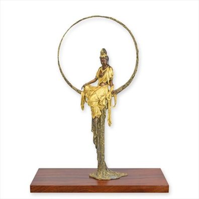 BX-84 A BRONZE Sculpture OF A SEATED Guanyin