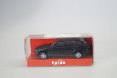1:87 Herpa 030960 Bmw 5er touring schwarz-met., neu