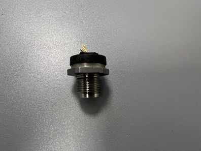 Original Mercedes BENZ Sensor Kraftstoffdruck A6549050800