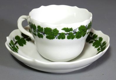 Meissen Porzellan Mokka-Gedeck Mokkatasse Weinlaub Weinkranz Weinblatt Schwerter
