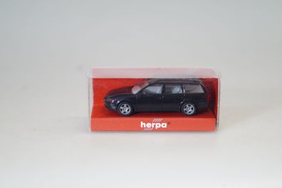 1:87 Herpa 032223 VW Passat Variant schwarz-met., neuw./ovp