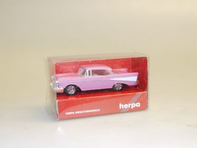 1:87 Herpa 021982 Chevrolet Bel-Air pink, neuw./ovp