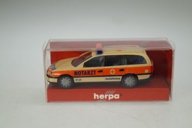 1:87 Herpa 043434 Opel Omega Notarzt Aschaffenburg, neu