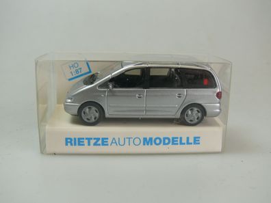 1:87 Rietze 20810 SEAT Alhambra 'SILBER-MET.', neu
