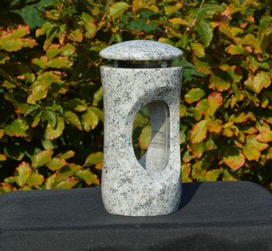 Grablaterne Grablicht Grableuchte aus Granit Viscont