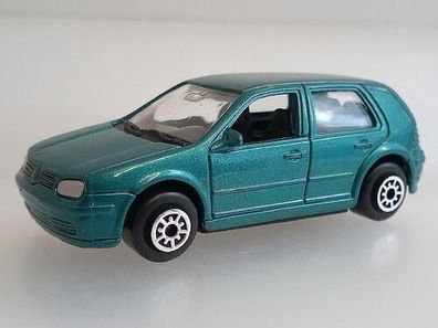 VW Golf 4 GTI 4-türig ca. 1:50 Welly 2046 Modellauto