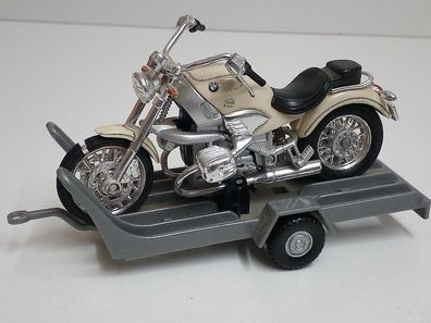 BMW R1200C auf Motorradtrailer 1:18 Welly Modellauto
