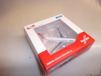 1:500 Herpa Wings 528672 Airbus A330-300 Qantas, neuw./ovp