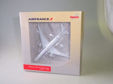 1:500 Herpa Wings 530217 Boeing Dreamliner AirFrance, neuw./ovp