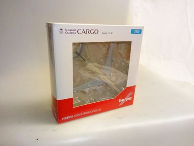 1:500 Herpa Wings 532891 Boeing 747-8F Saudia, neuw./ovp