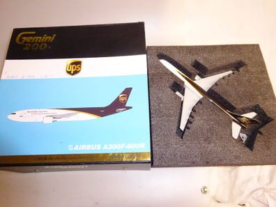 1:200 Gemini G2UPS211 UPS Airbus A300F-600R, top/ovp