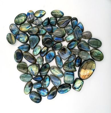Mischlot natürliche Labradorite Cabochone von klein bis groß (LA071025)