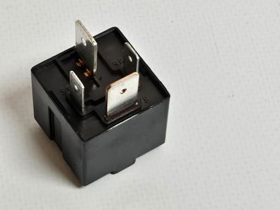 Original Fiat Punto 199 Lancia Alfa Romeo Relais Arbeitsstrom 46520429