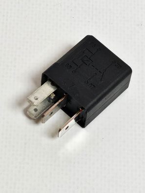 Original Fiat Relais, 4-polig, 20A, schwarz, 702.30, 46520421