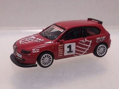 Alfa Romeo 147 Cup 1:87 H0 Ricko 38336 Modellauto