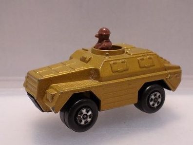 Military Stoat gold Matchbox Superfast Rolamatics No.28B Modellauto