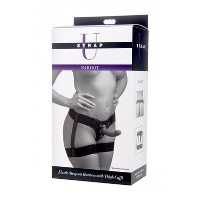 XR - STRAP U Strap-on Harness in Schwarz im Straps-Look
