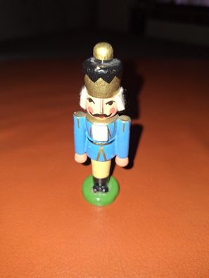 kleiner Nussknacker original Erzgebirge 8,5cm