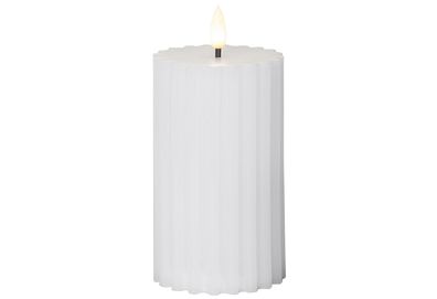STAR Trading LED Wachskerze Flamme Stripe Batterie Timer 15x7,5cm weiß
